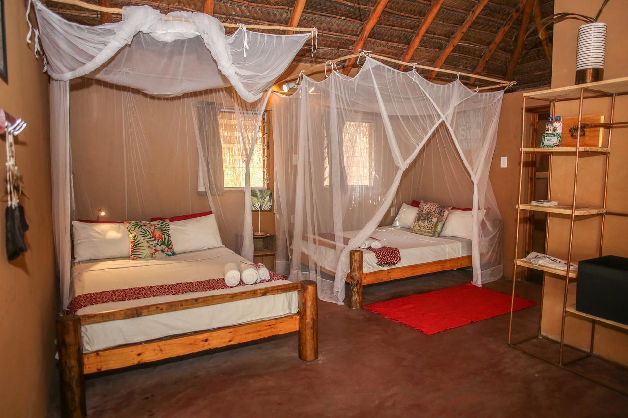 Mozambeat Motel Praia do Praia do Tofo الغرفة الصورة