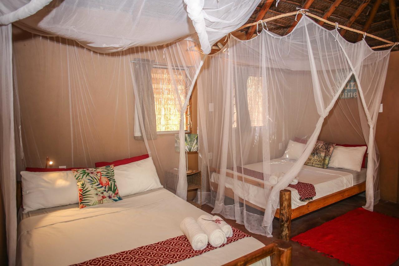 Mozambeat Motel Praia do Praia do Tofo الغرفة الصورة